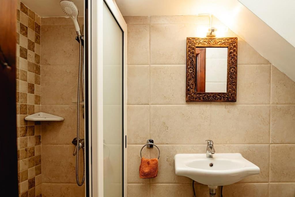 Enchanting 2Bdr Townhouse In Valletta Centre! Екстер'єр фото